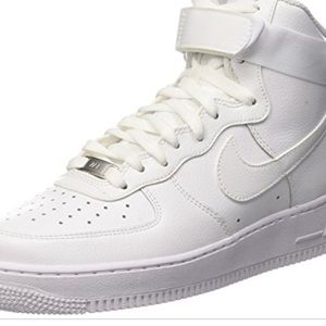 Meet your Posher, Luis